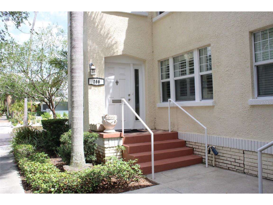 266 15th Avenue NE #266 Saint Petersburg FL 33704 U8198643 image1