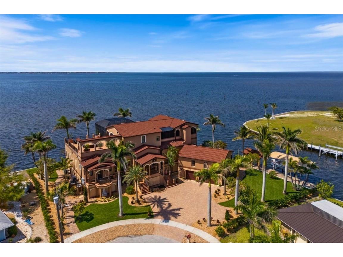 266 Bangsberg Road SE Port Charlotte FL 33952 - CHARLOTTE HARBOR TB8438511 image1