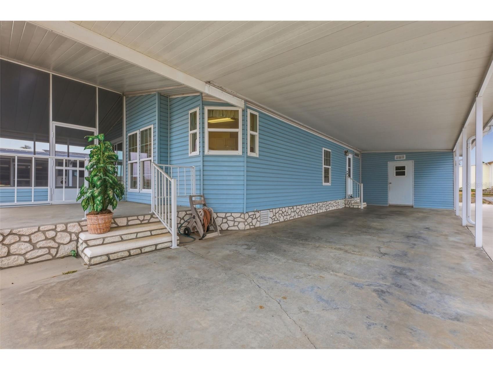 266 Douglas Park Avenue Davenport FL 33897 O6388642 image16