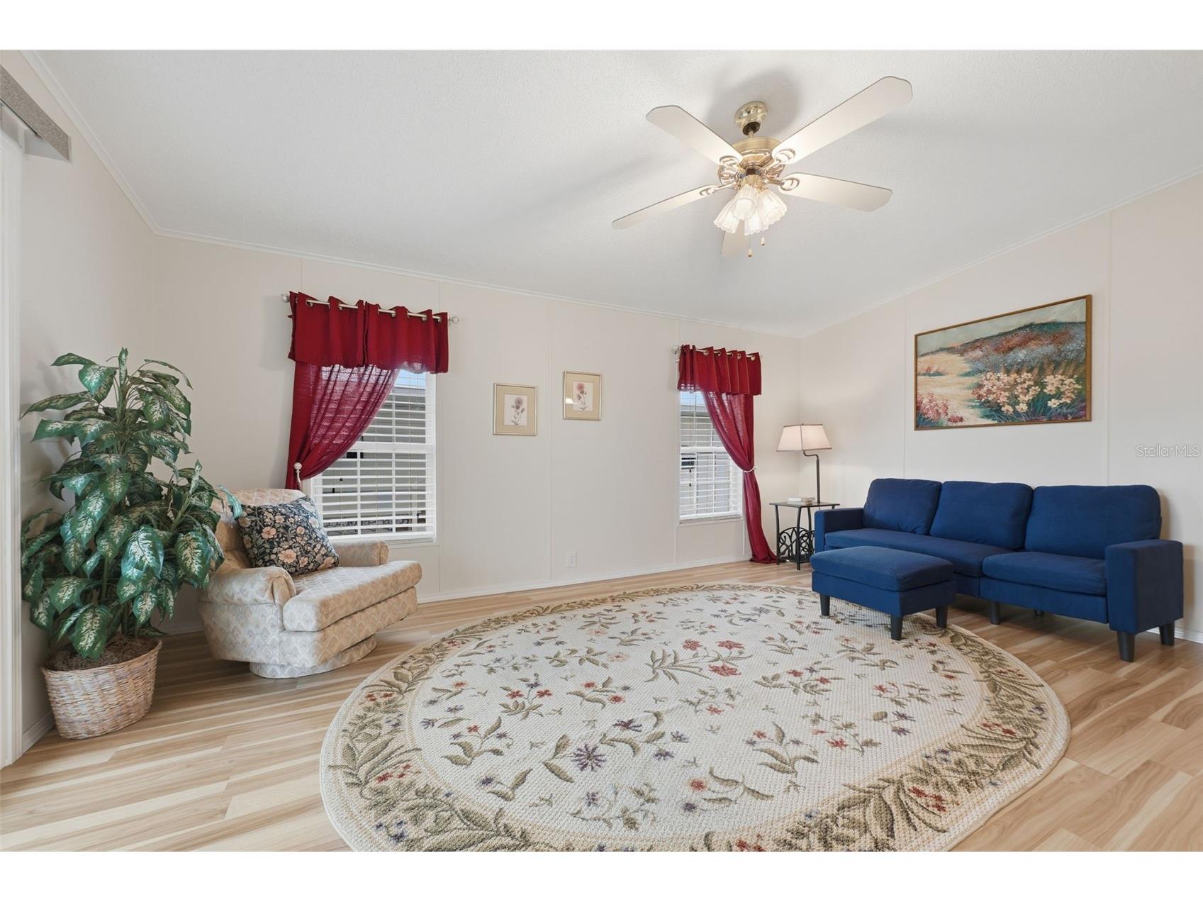 266 Douglas Park Avenue Davenport FL 33897 O6388642 image3