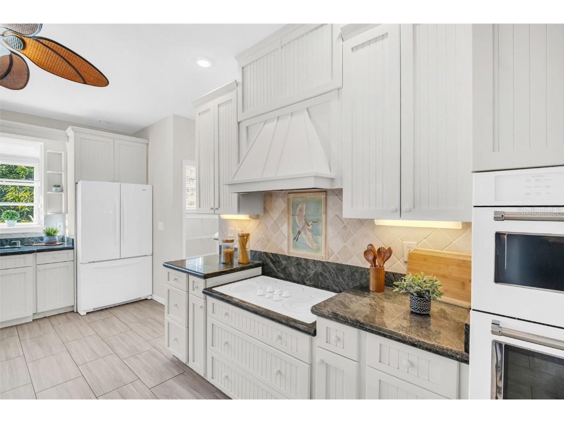 266 Florida Boulevard Crystal Beach FL 34681 - SUTHERLAND BAYOU TB8445394 image24