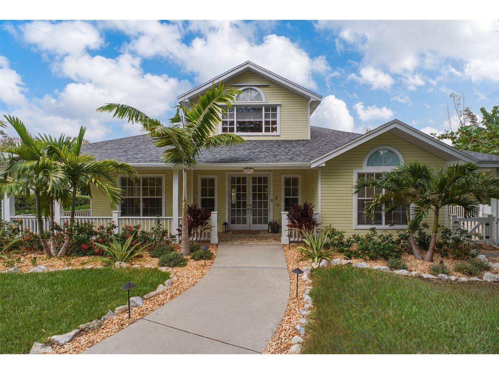 266 Florida Boulevard Crystal Beach FL 34681 TB8525258 image1
