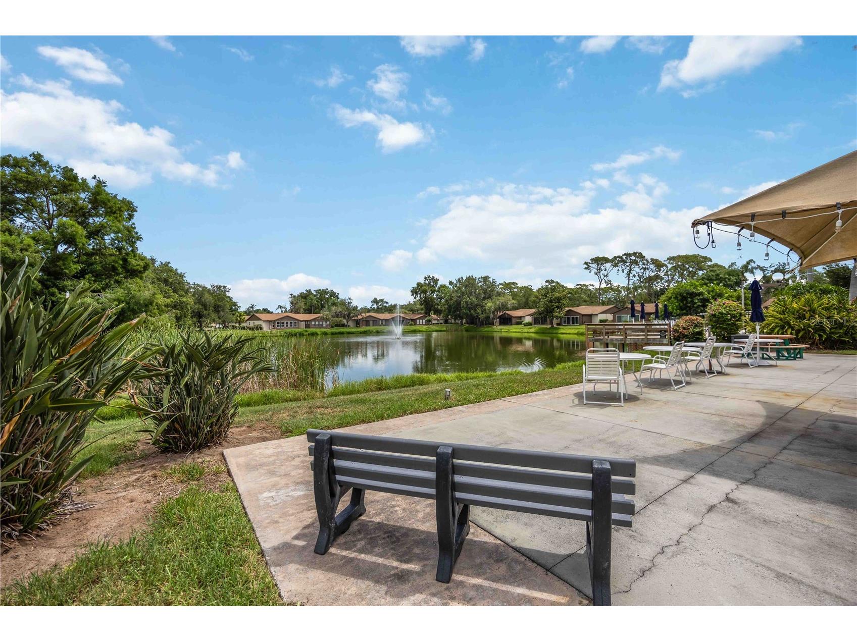 266 Oak Hill Drive #34 Sarasota FL 34232 A4696620 image24