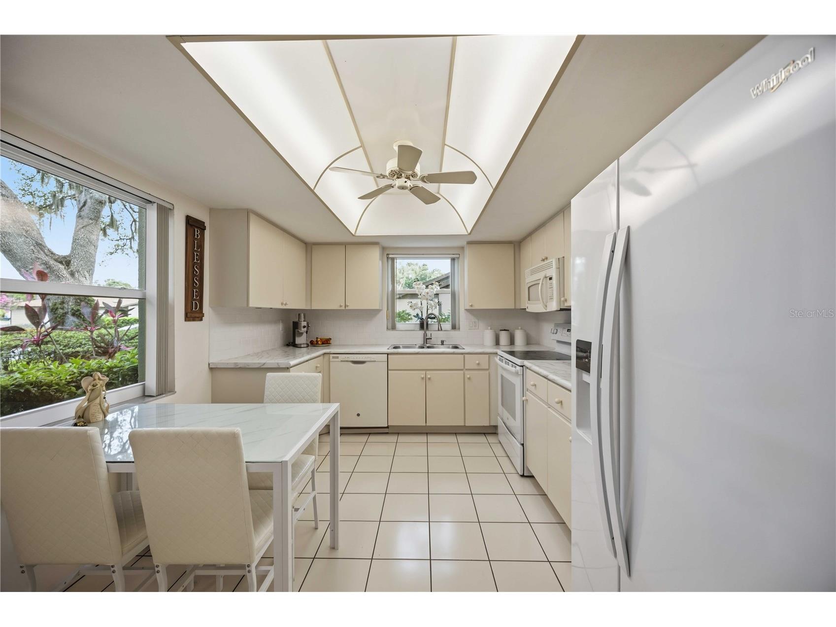 266 Oak Hill Drive #34 Sarasota FL 34232 A4696620 image8
