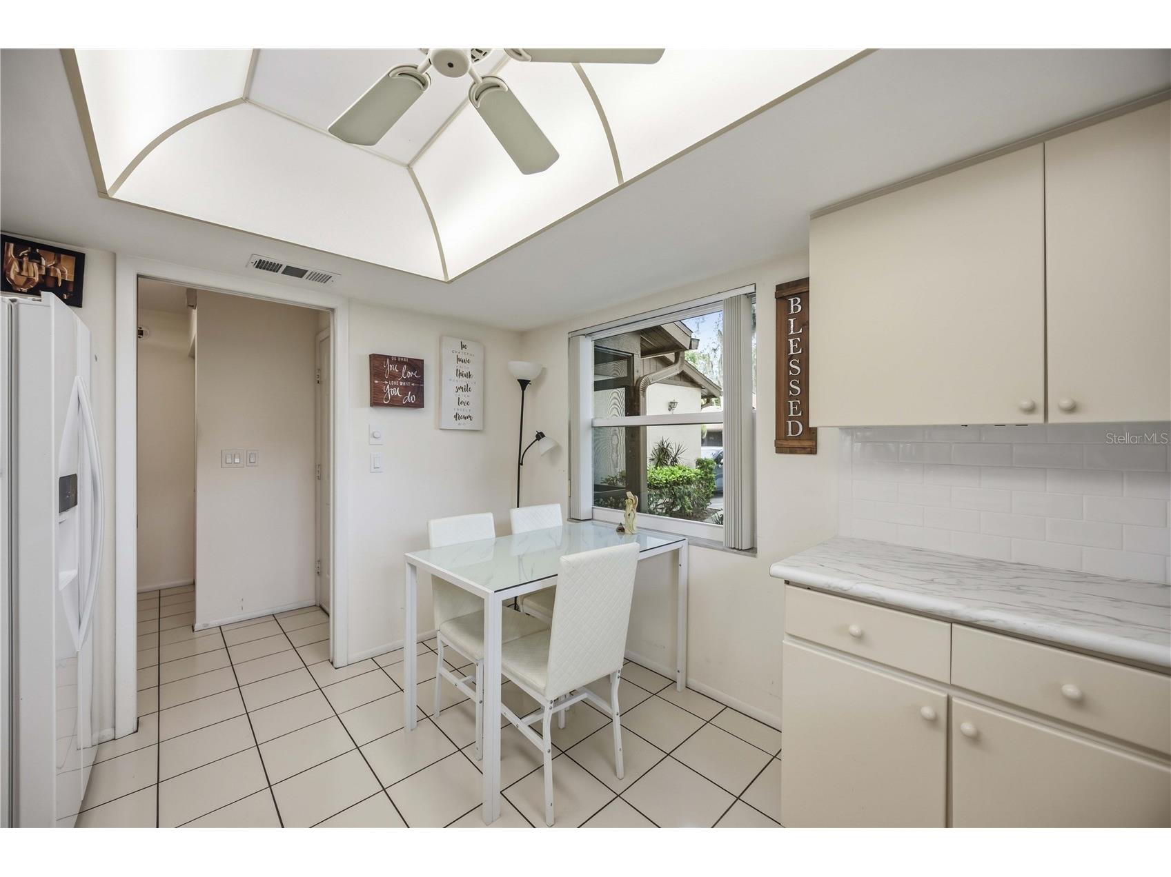 266 Oak Hill Drive #34 Sarasota FL 34232 A4696620 image9