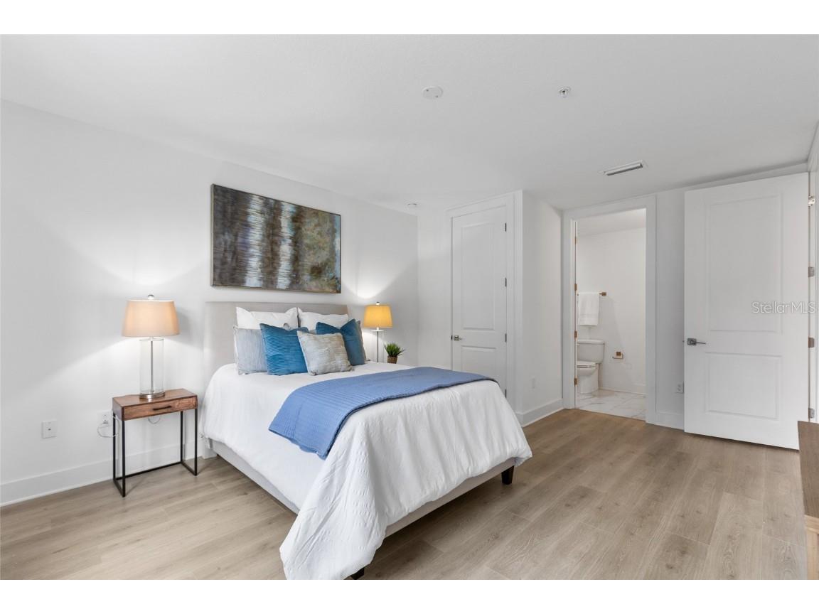 266 Park Lake Street #19 Orlando FL 32803 O6361100 image12