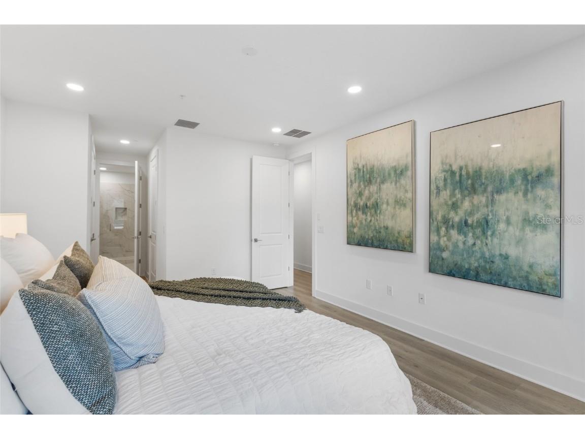 266 Park Lake Street #19 Orlando FL 32803 O6361100 image17