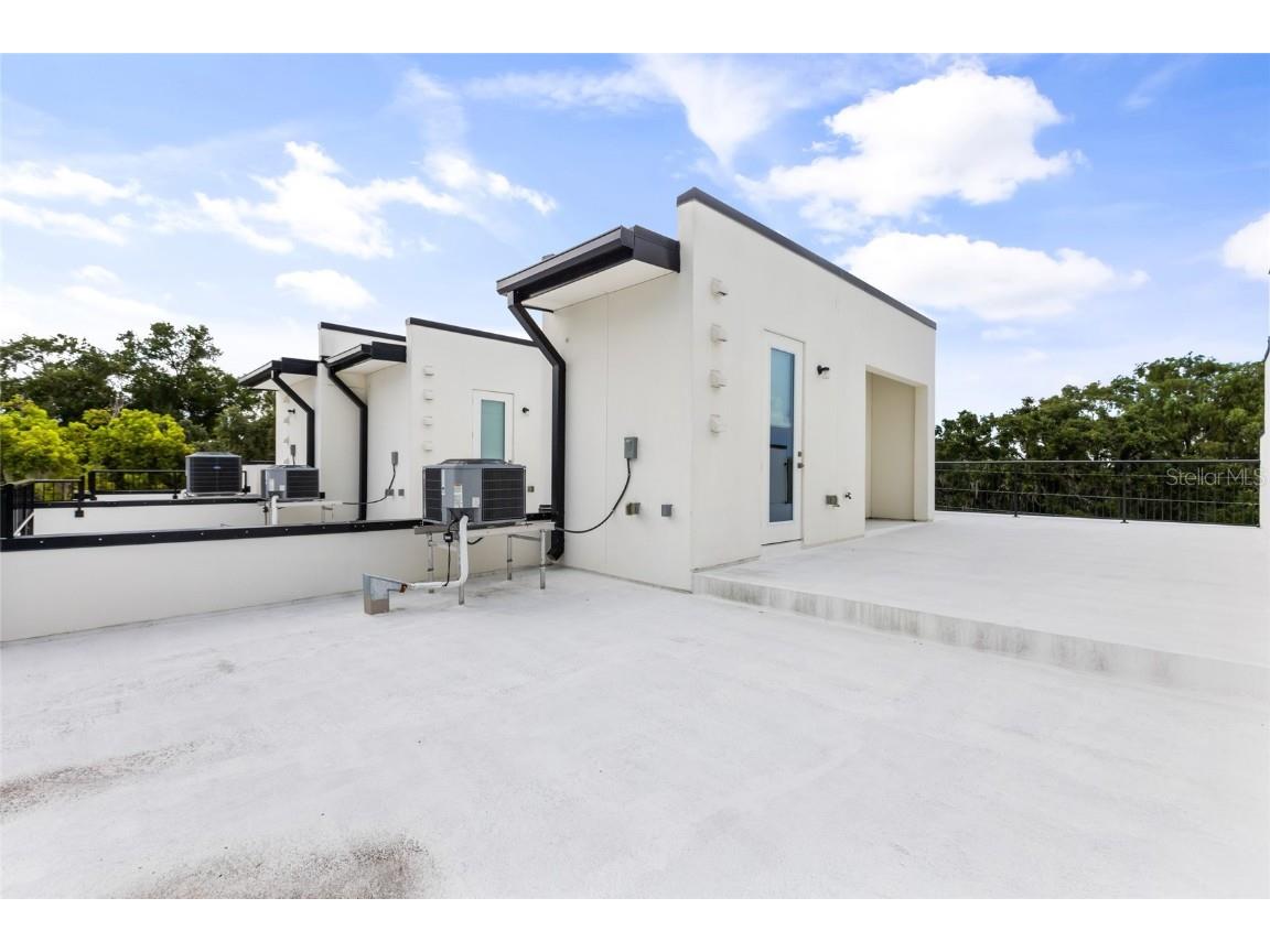 266 Park Lake Street #19 Orlando FL 32803 O6361100 image29