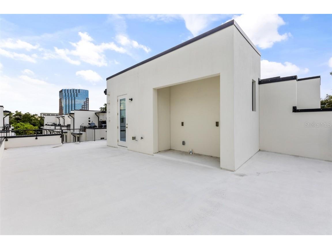 266 Park Lake Street #19 Orlando FL 32803 O6361100 image30