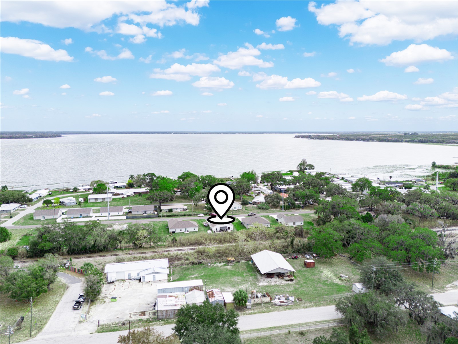 266 S Lake Avenue Frostproof FL 33843 P4938061 image41
