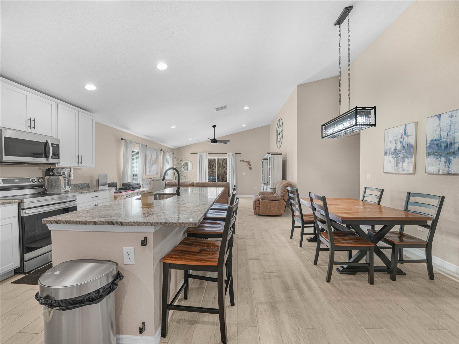 266 S Lake Avenue Frostproof FL 33843 P4938061 image8