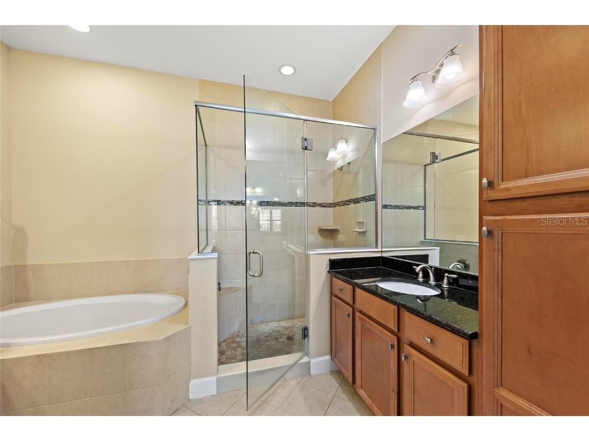 266 Sapphire Lake Drive #202 Bradenton FL 34209 - SAPPHIRE LAKE A4673610 image39