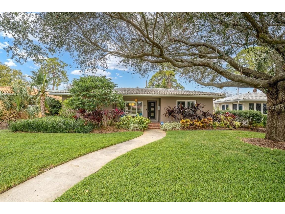 266 Snell Isle Boulevard NE Saint Petersburg FL 33704 TB8337334 image2