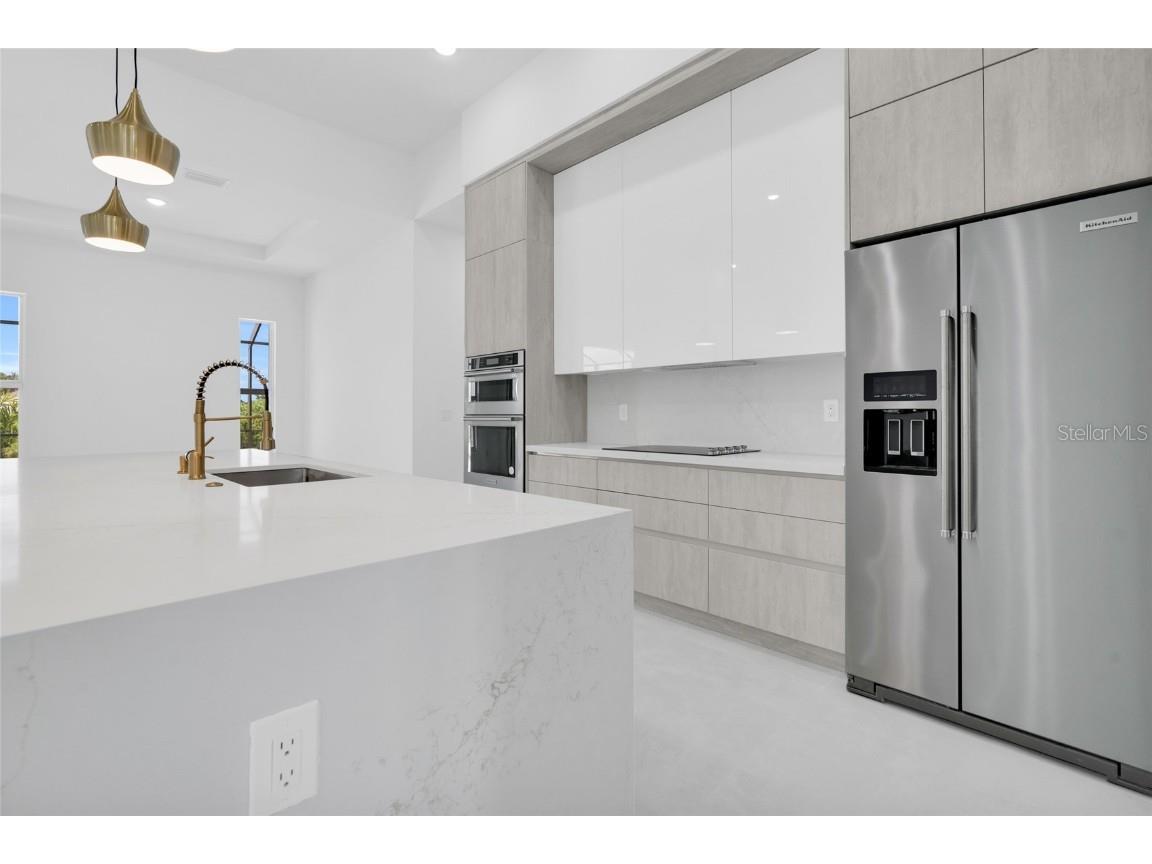 266 W Pine Valley Lane Rotonda West FL 33947 A4658565 image10