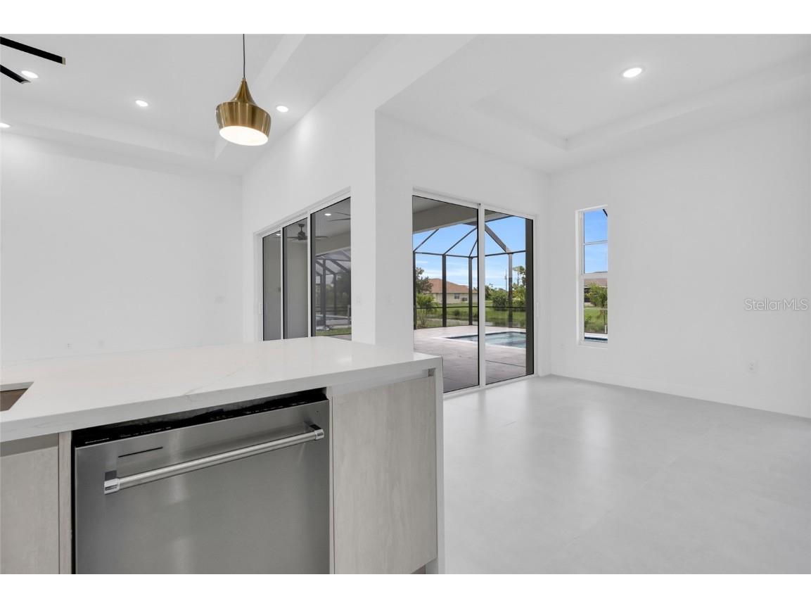 266 W Pine Valley Lane Rotonda West FL 33947 A4658565 image12