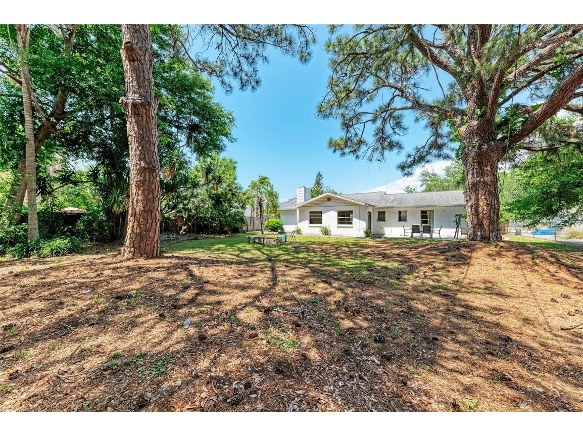 2660 Davis Boulevard Sarasota FL 34237 A4674070 image14