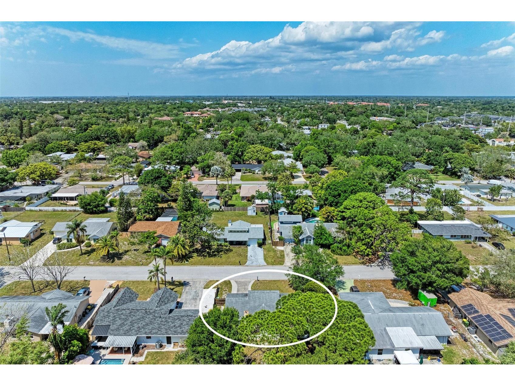 2660 Davis Boulevard Sarasota FL 34237 A4676514 image3