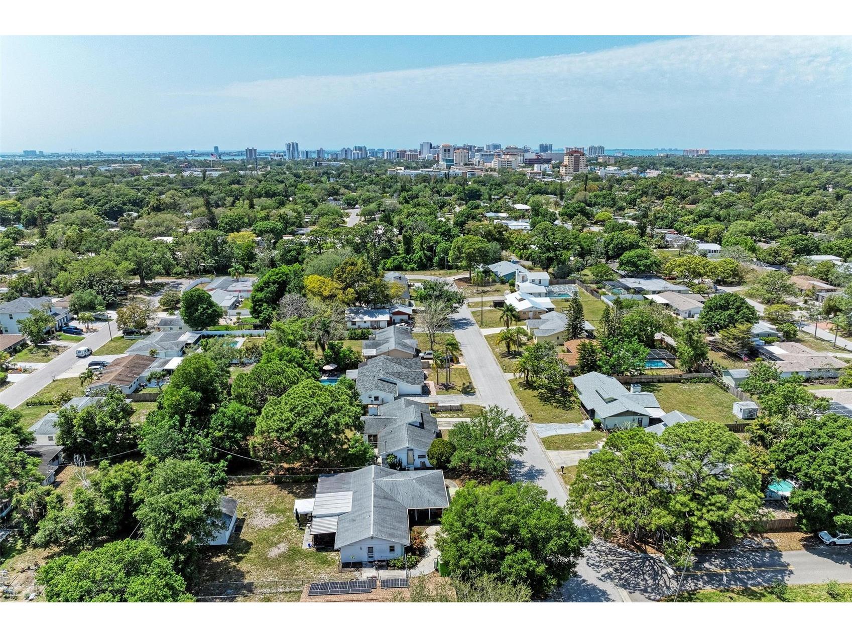 2660 Davis Boulevard Sarasota FL 34237 A4676514 image45