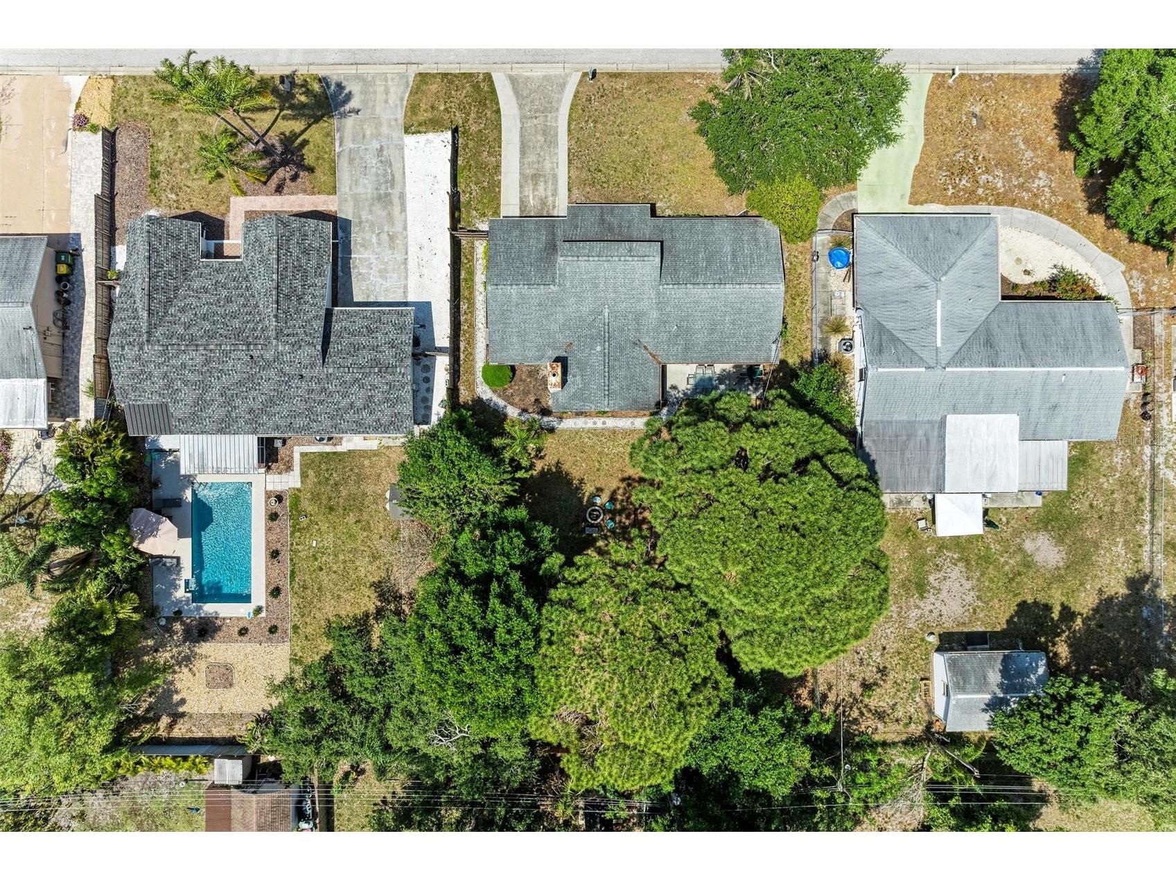 2660 Davis Boulevard Sarasota FL 34237 A4676514 image47