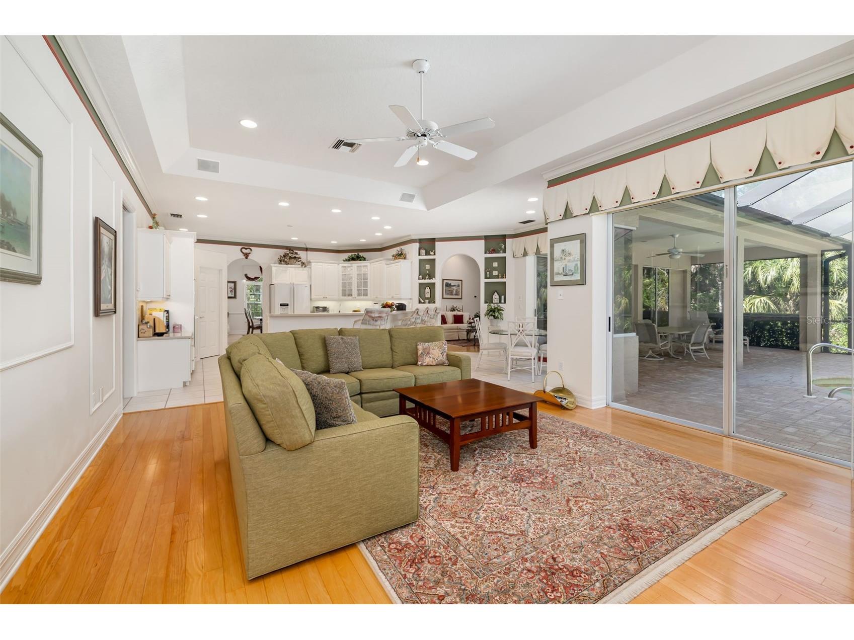 2660 Dick Wilson Drive Sarasota FL 34240 A4690365 image26