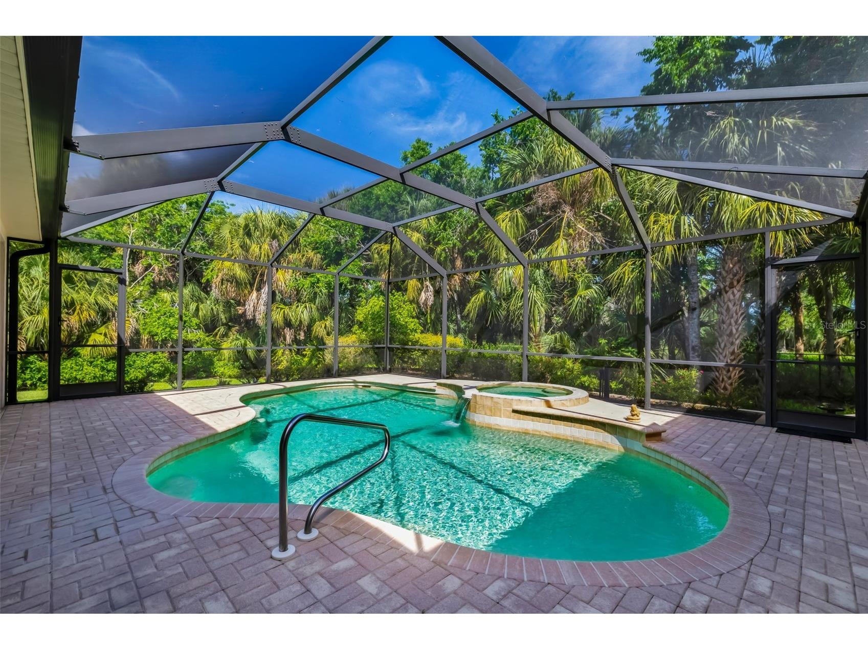 2660 Dick Wilson Drive Sarasota FL 34240 A4690365 image30