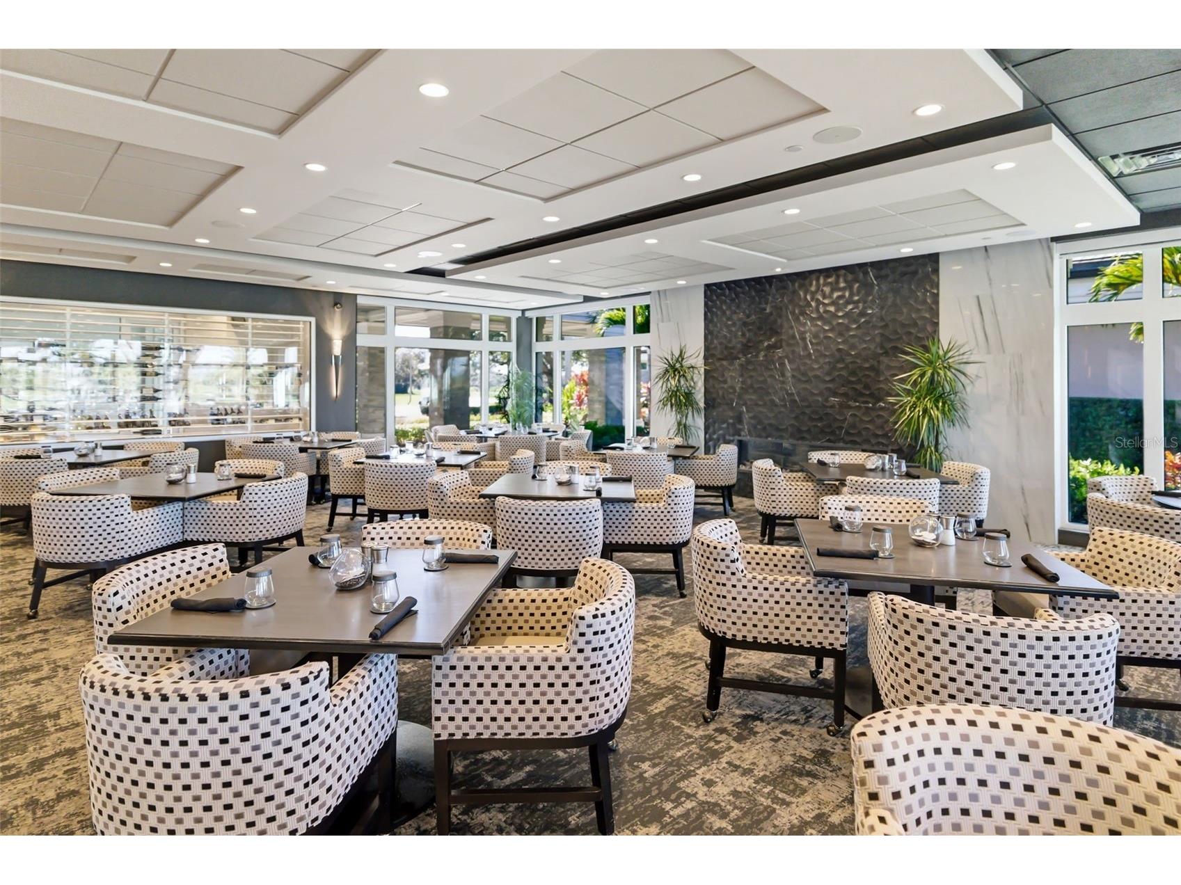 2660 Dick Wilson Drive Sarasota FL 34240 A4690365 image40