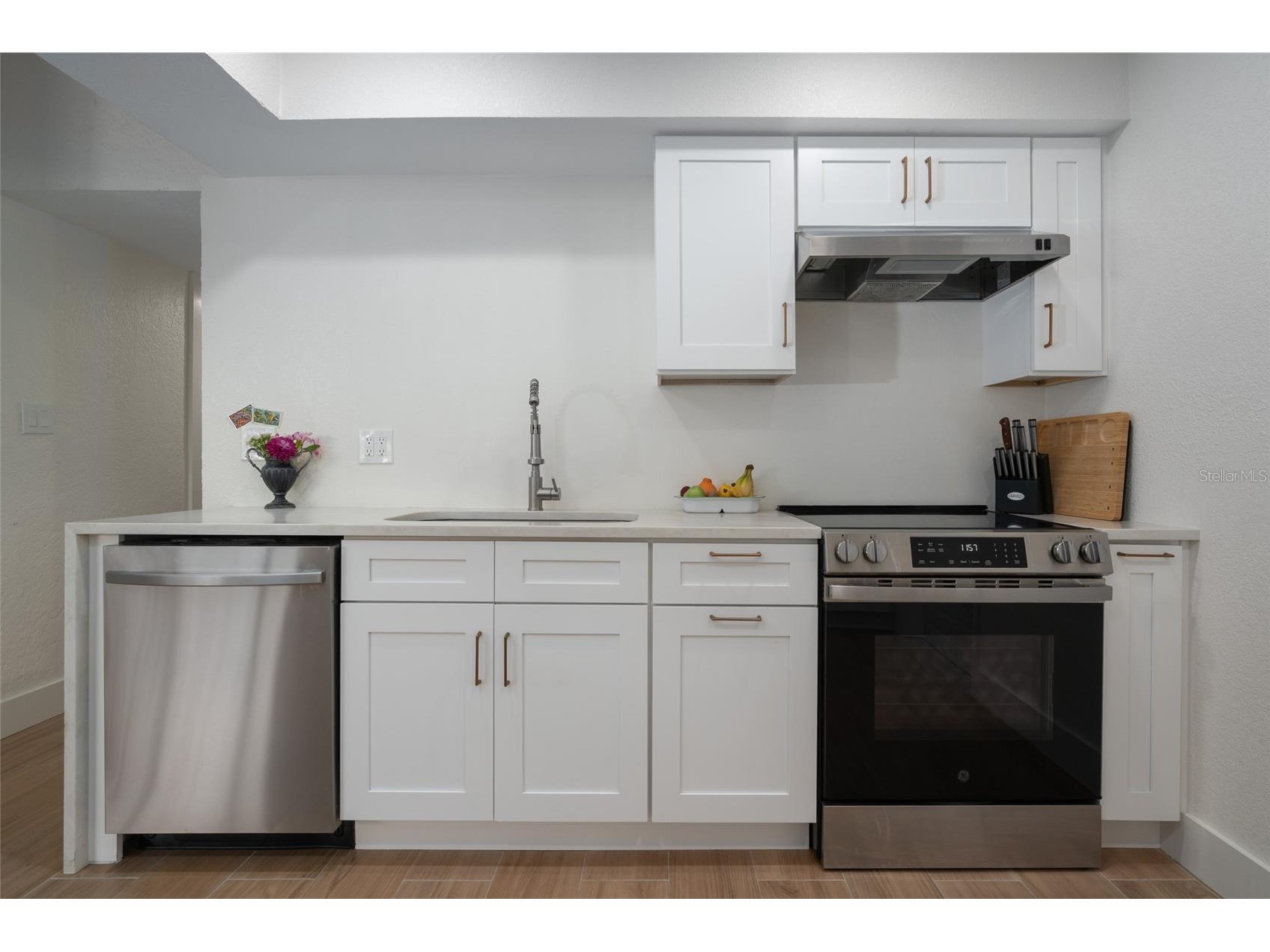 2660 Fairway Avenue S Saint Petersburg FL 33712 TB8493759 image12