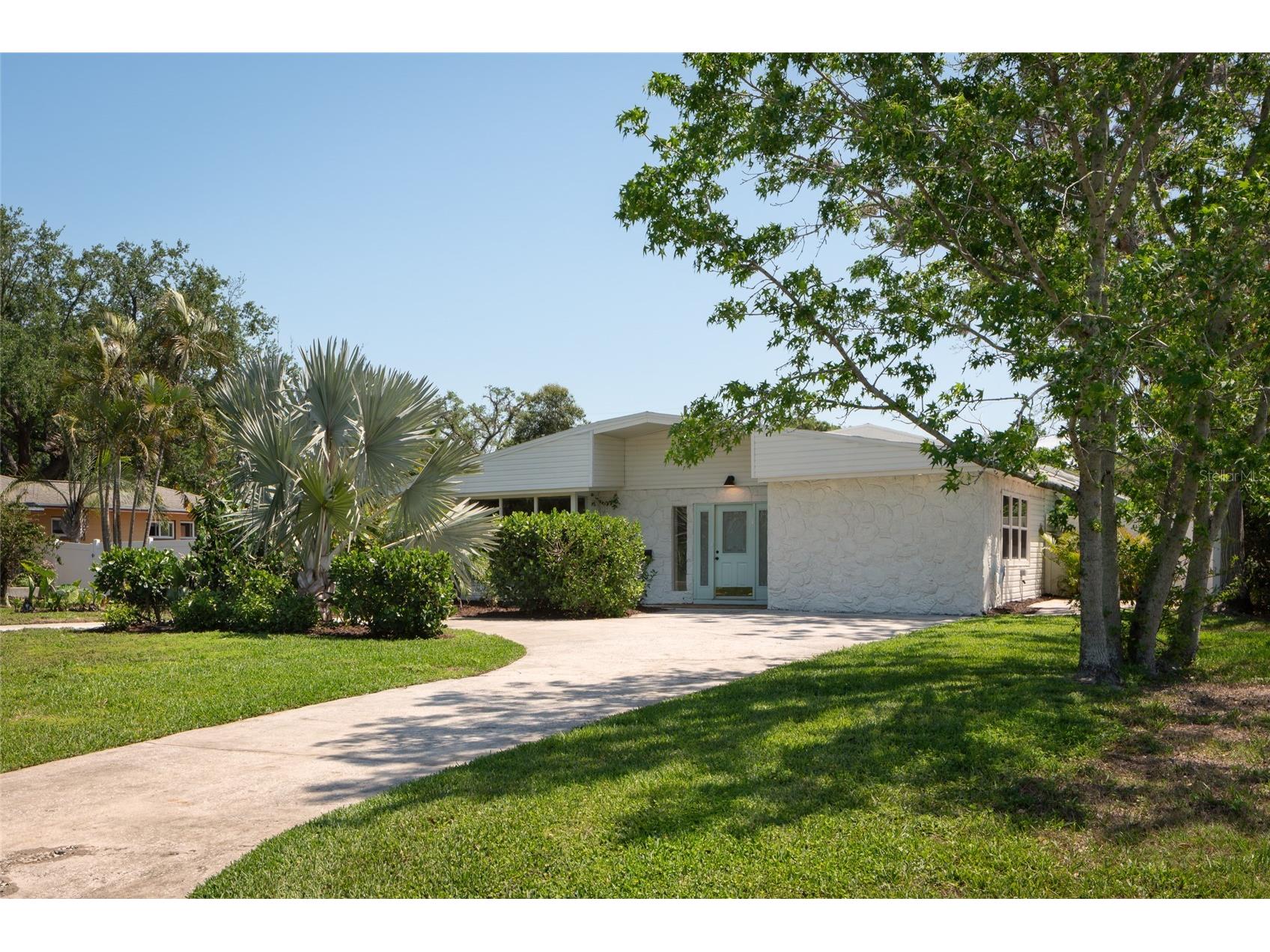 2660 Fairway Avenue S Saint Petersburg FL 33712 TB8493759 image2