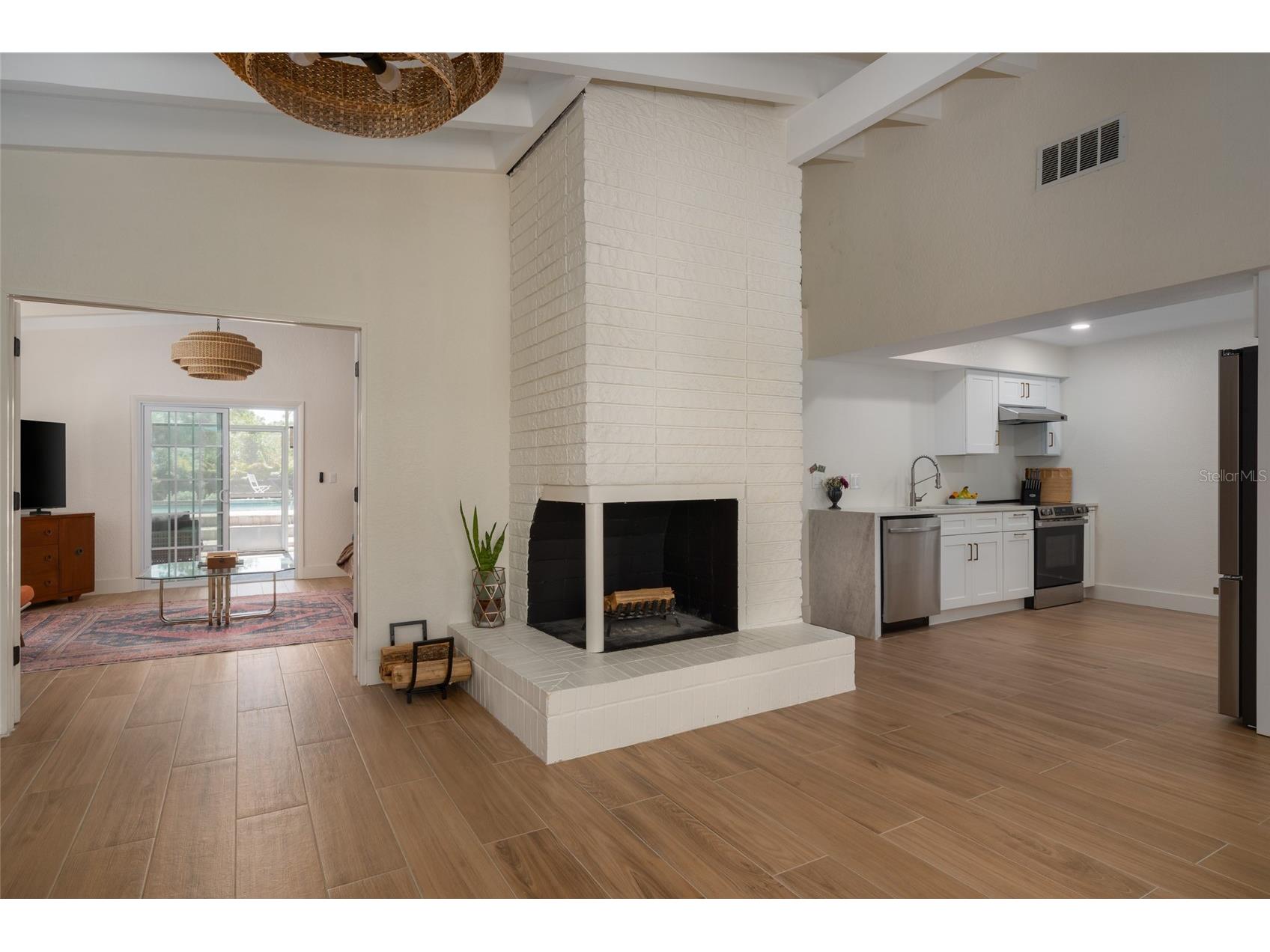 2660 Fairway Avenue S Saint Petersburg FL 33712 TB8493759 image7