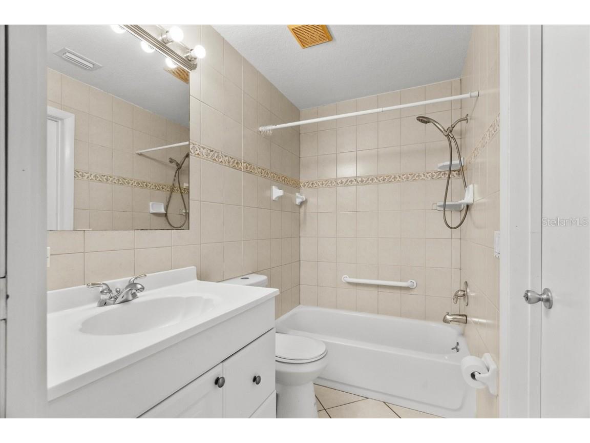 2660 Lear Road Englewood FL 34224 O6347414 image16