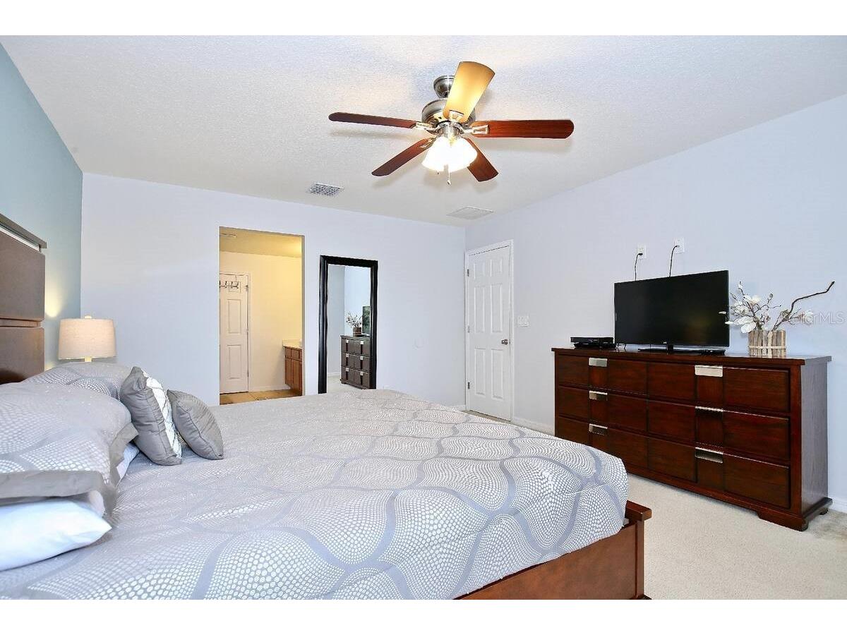 2660 Santosh Cove Kissimmee FL 34746 O6421204 image15