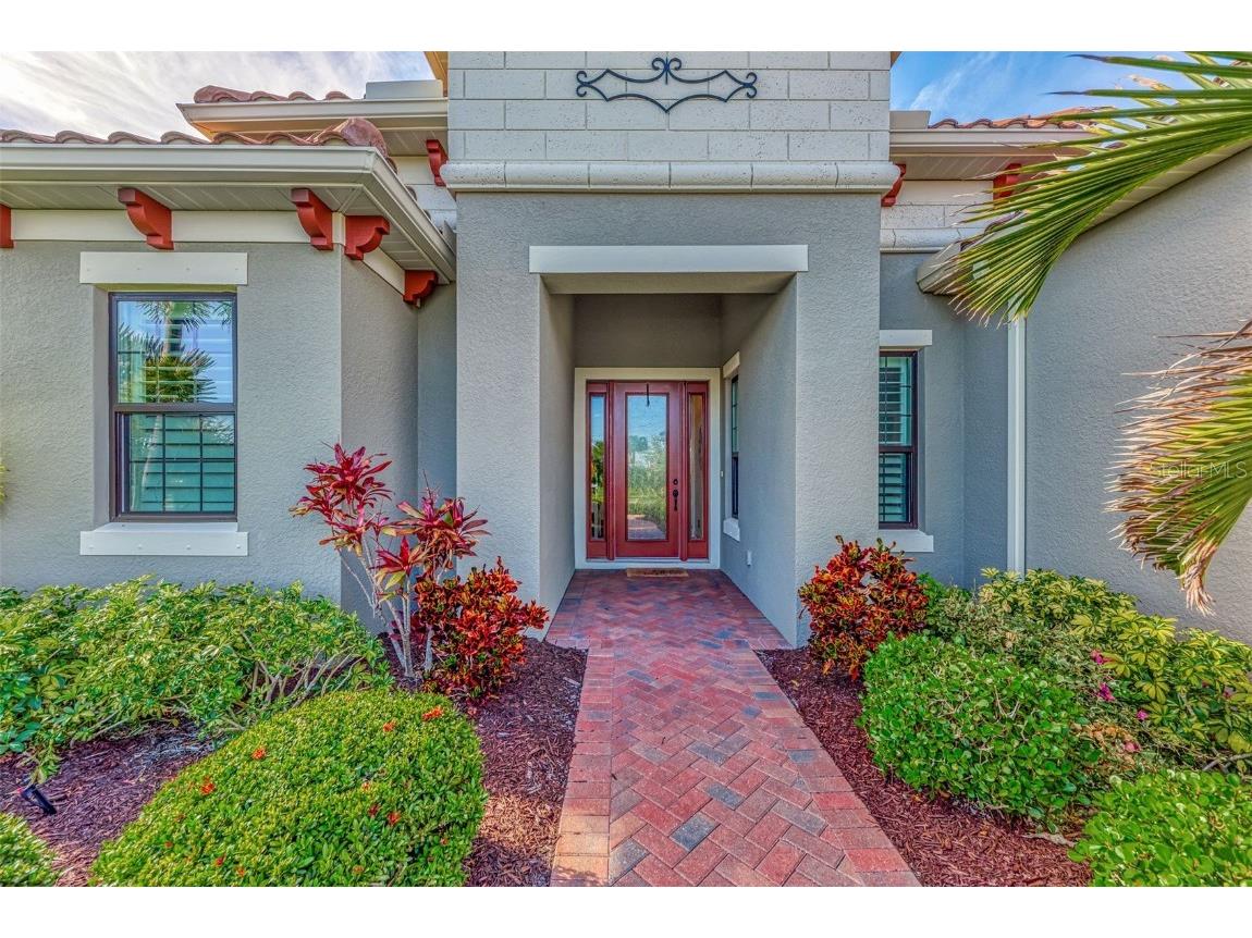 26607 Raphis Royale Boulevard Englewood FL 34223 A4601700 image1