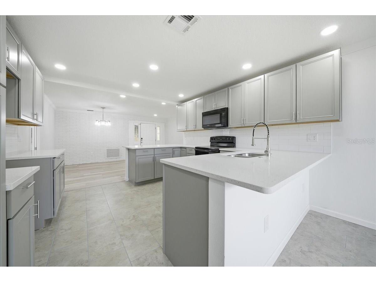 2661 Applewood Drive Titusville FL 32780 O6396862 image18