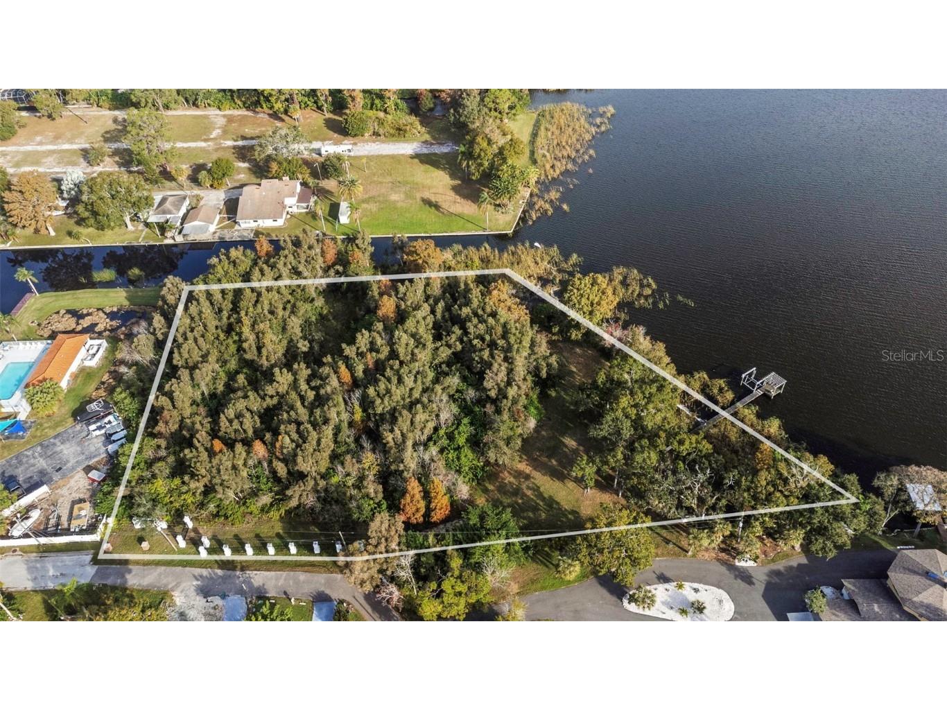 2661 Cyprus Drive Palm Harbor FL 34684 TB8458877 image36