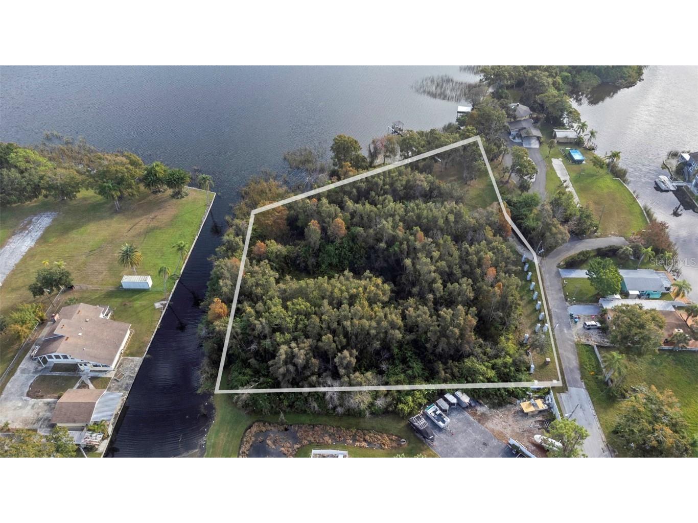 2661 Cyprus Drive Palm Harbor FL 34684 TB8458877 image6