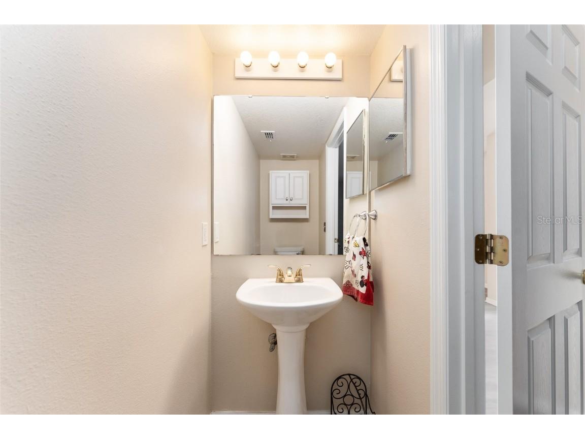 2661 NE 42nd Road Ocala FL 34470 OM713543 image18