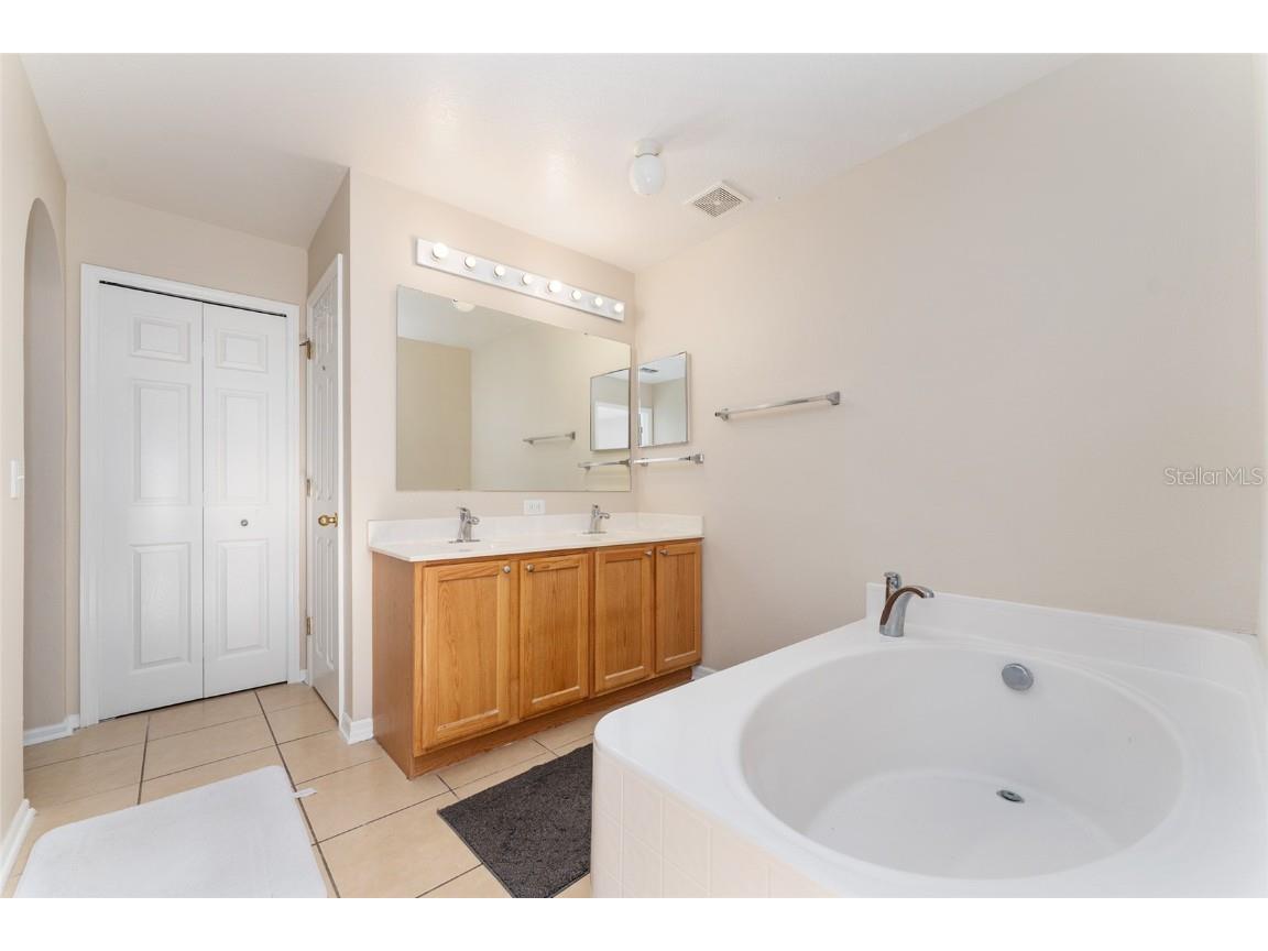 2661 NE 42nd Road Ocala FL 34470 OM713543 image51