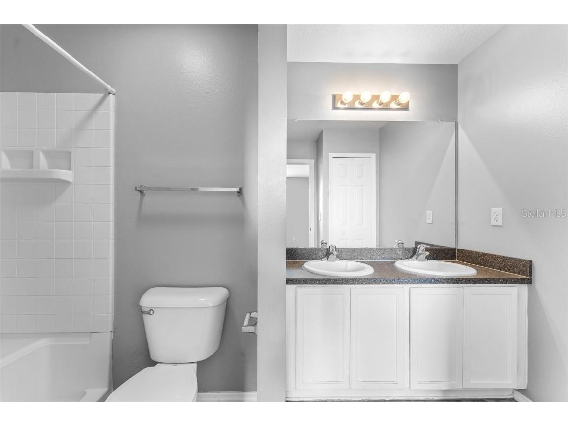 2661 Oleander Lakes Drive Brandon FL 33511 TB8443774 image17