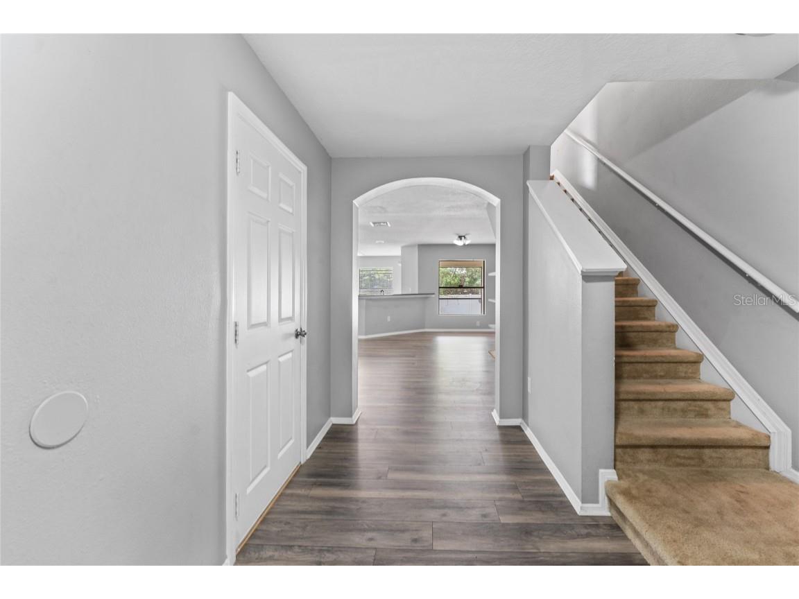 2661 Oleander Lakes Drive Brandon FL 33511 TB8443774 image3