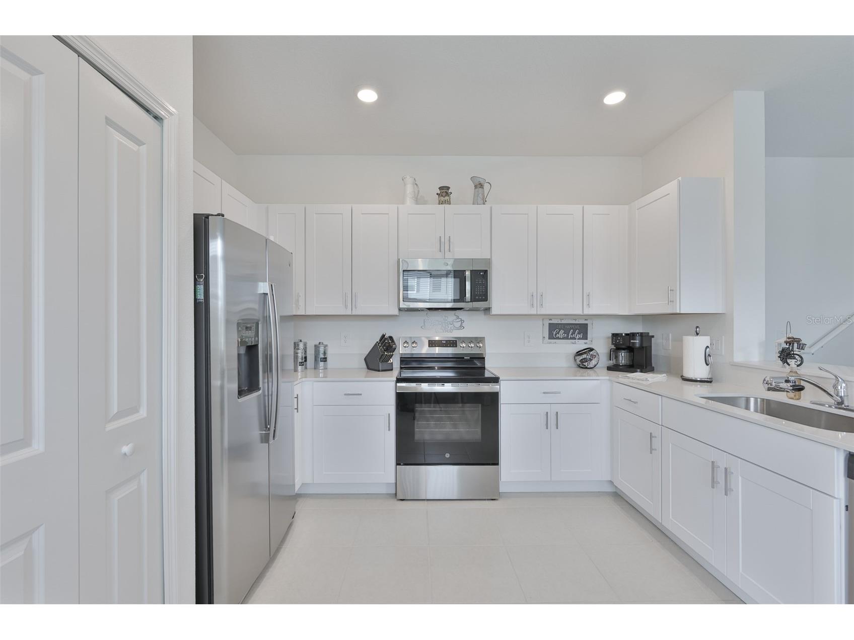 2661 Sunray Venus Way Ruskin FL 33570 TB8486211 image10