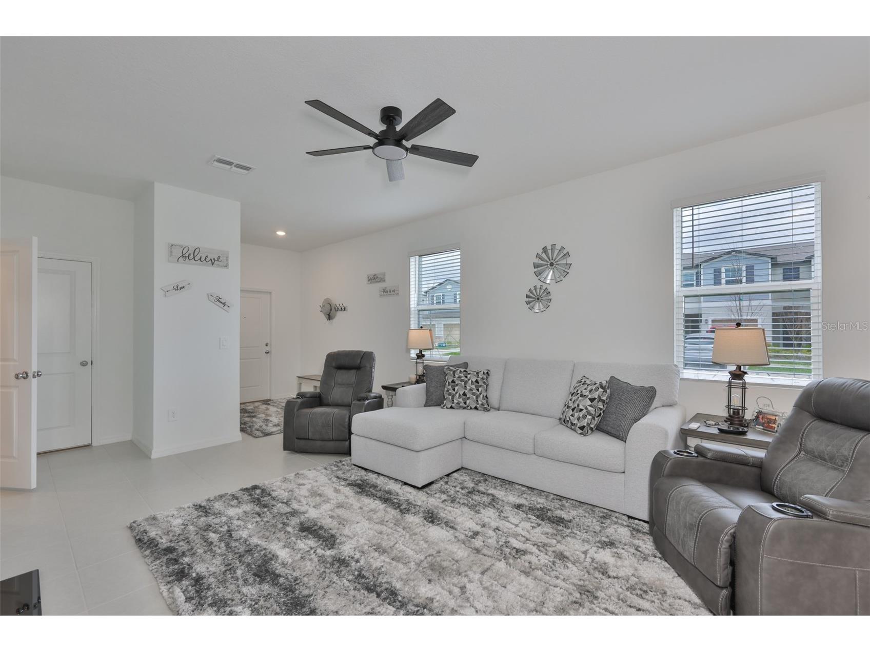 2661 Sunray Venus Way Ruskin FL 33570 TB8486211 image13
