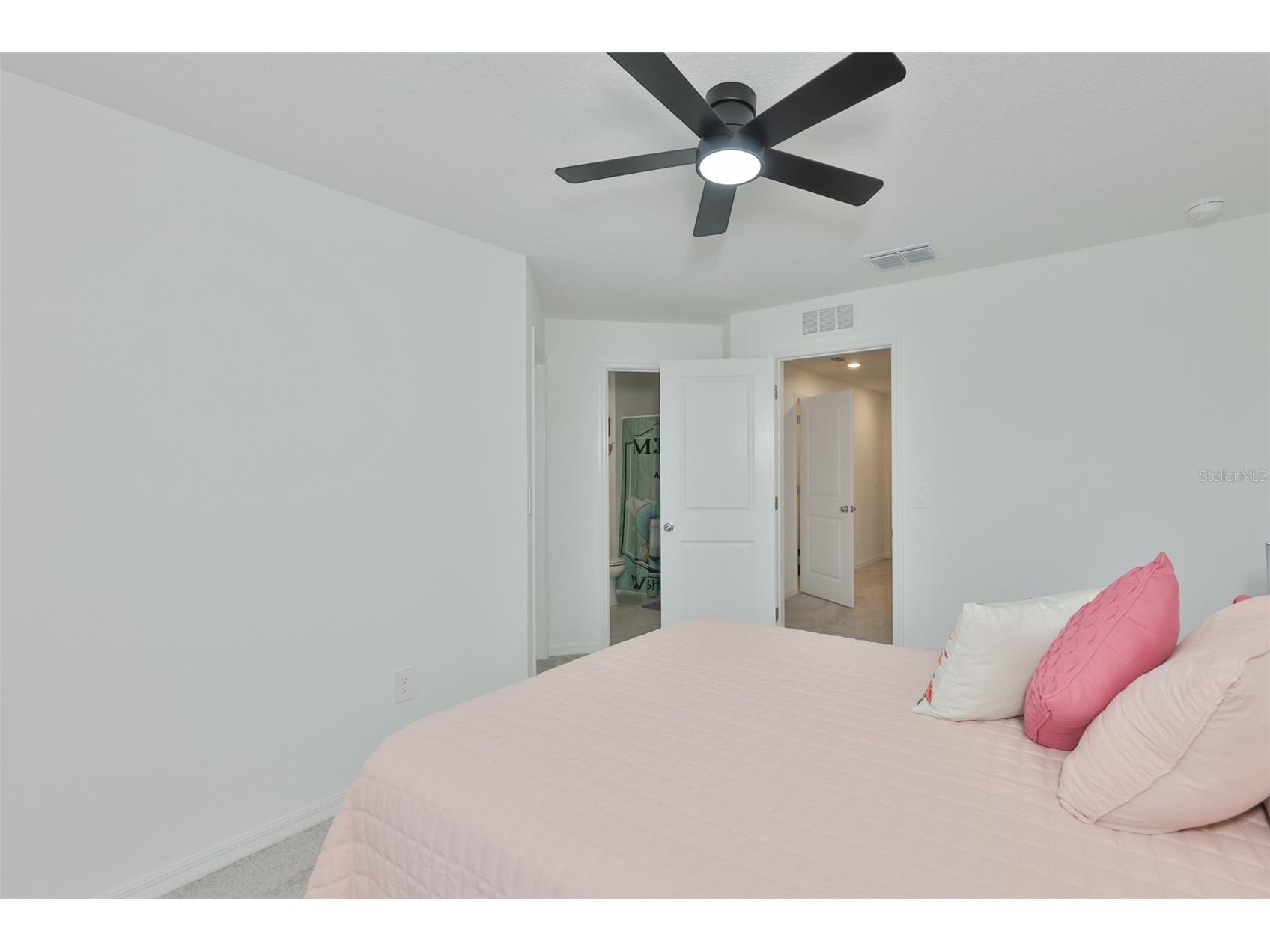 2661 Sunray Venus Way Ruskin FL 33570 TB8486211 image25