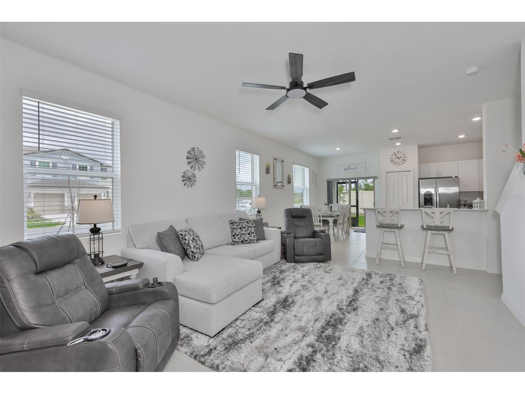 2661 Sunray Venus Way Ruskin FL 33570 TB8486211 image3