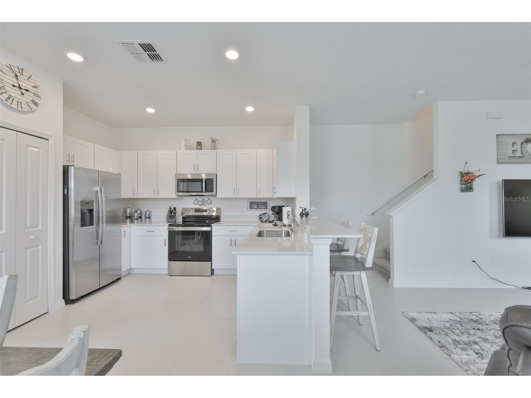 2661 Sunray Venus Way Ruskin FL 33570 TB8486211 image9