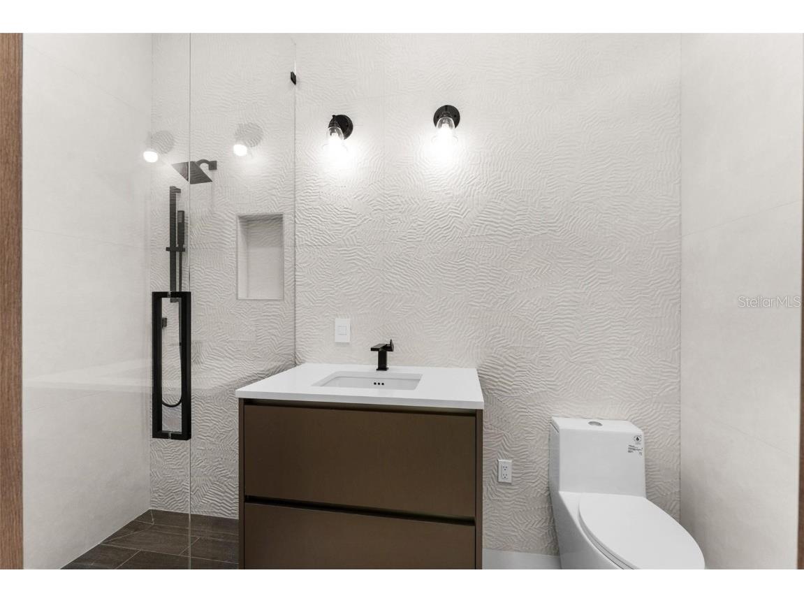 2661 Via Tuscany Winter Park FL 32789 O6260493 image80