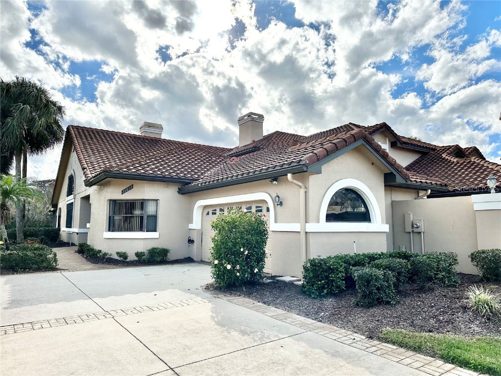 26612 Bella Vista Drive Howey In The Hills FL 34737 G5076820 image1