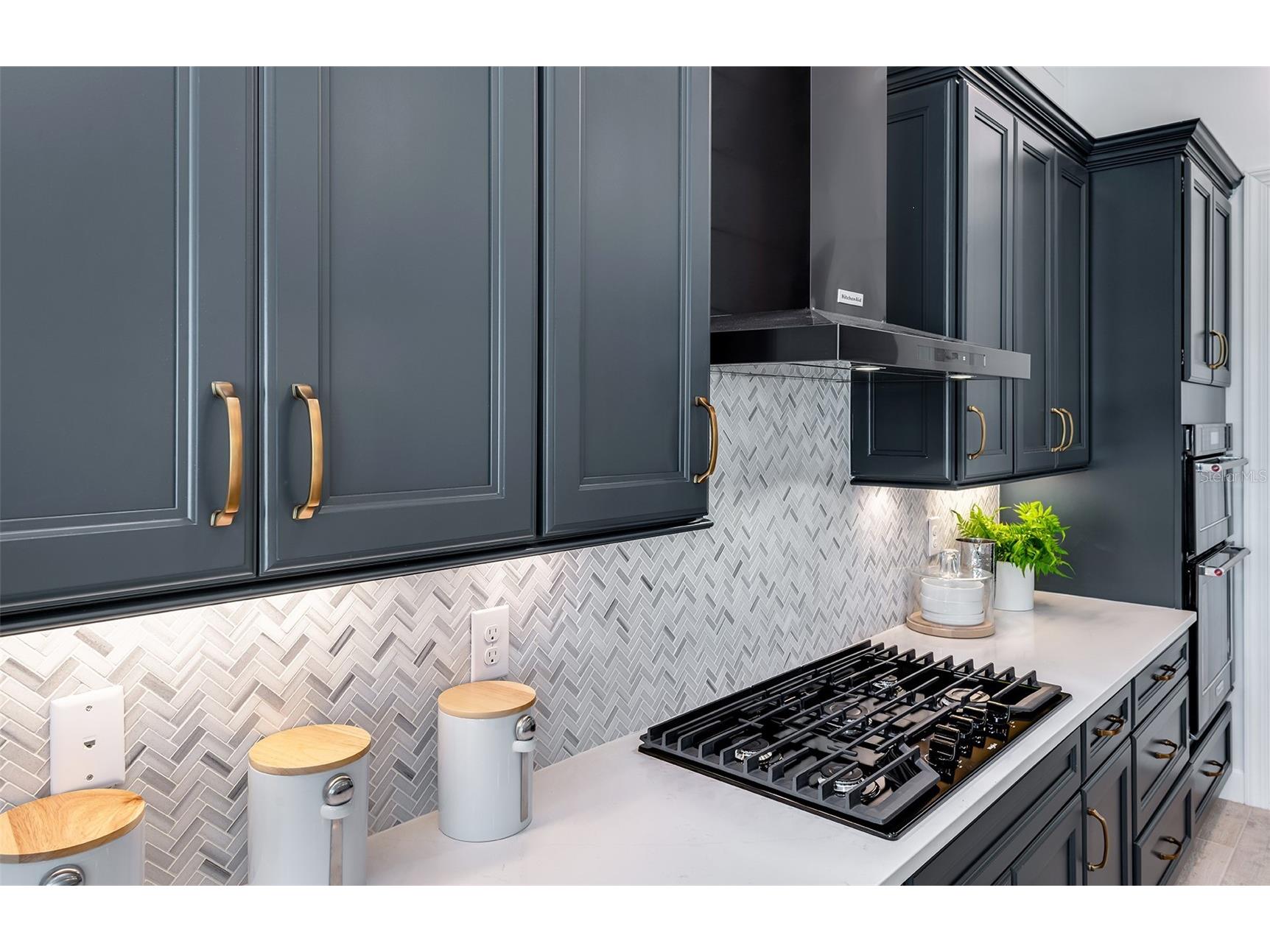 26616 Bering Drive Englewood FL 34223 TB8486849 image13