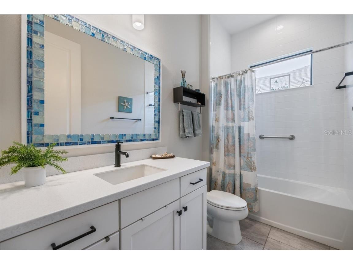 26616 Irwin Drive Englewood FL 34223 A4665739 image32