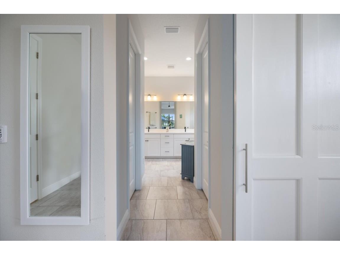 26616 Irwin Drive Englewood FL 34223 A4665739 image38