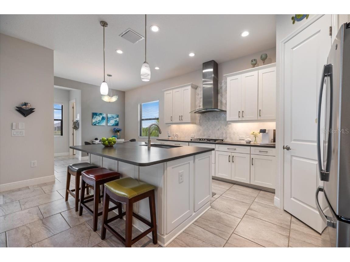 26616 Irwin Drive Englewood FL 34223 A4665739 image6